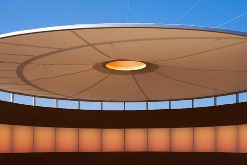 歐普照明攜手候鳥300，共點藝術之光